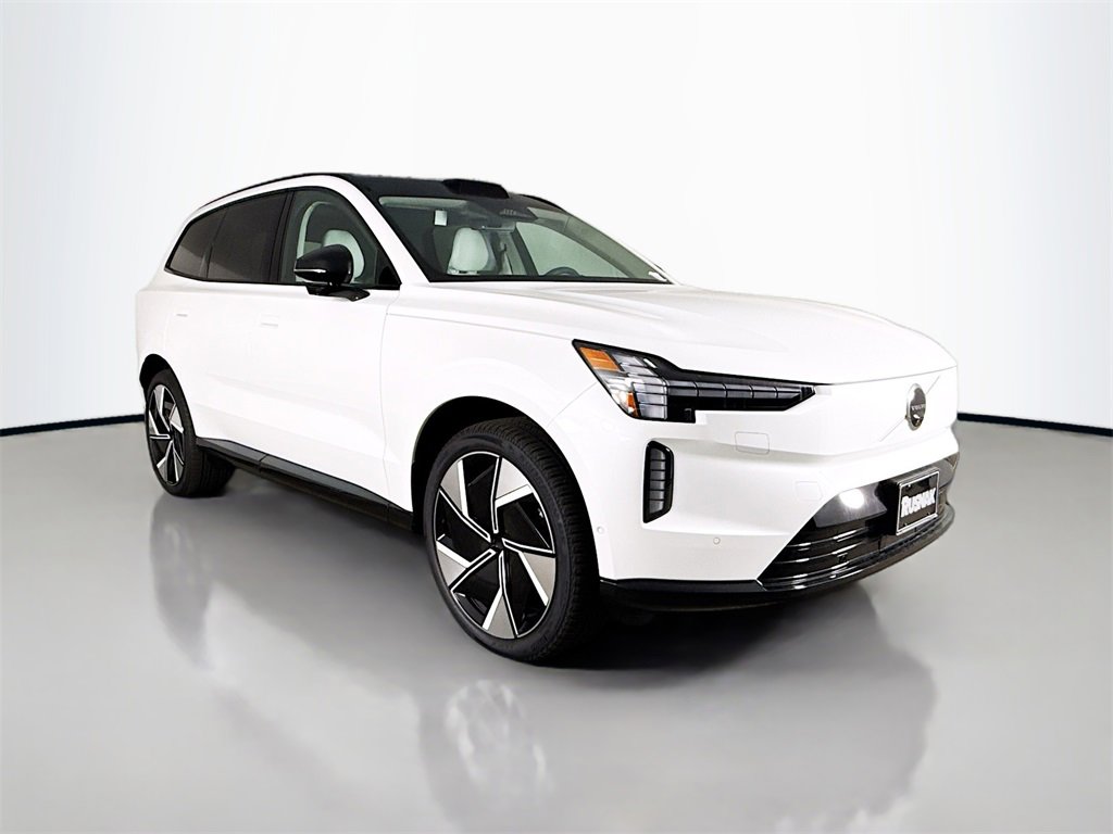 New 2025 Volvo EX90 Plus