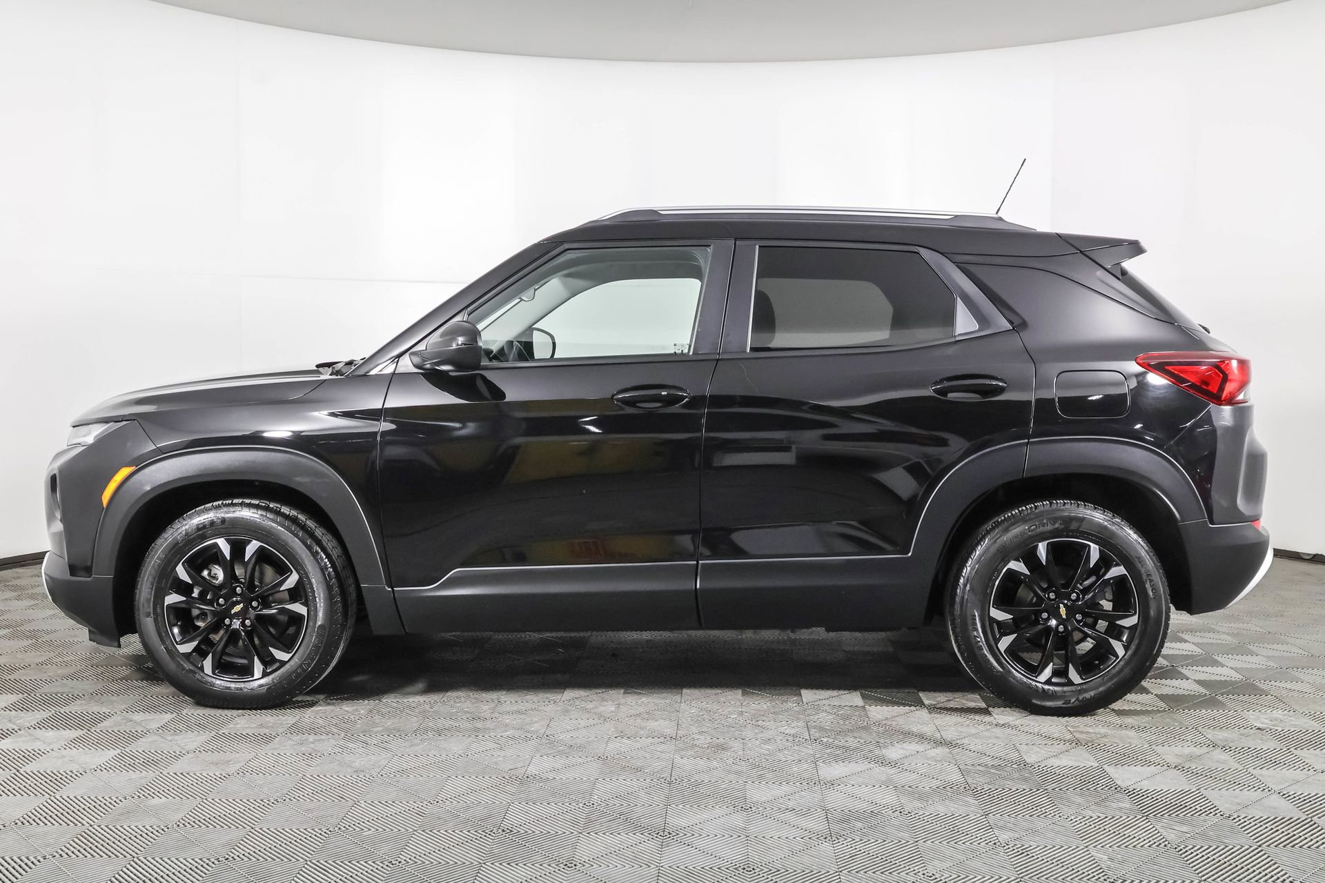 Used 2023 Chevrolet TrailBlazer LT image 19