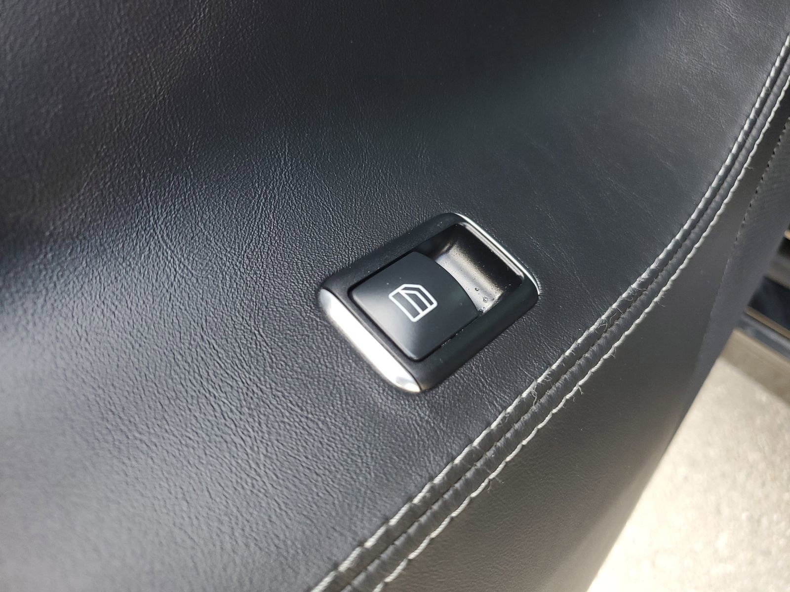 Used 2021 Tesla Model S Long Range Plus image 17