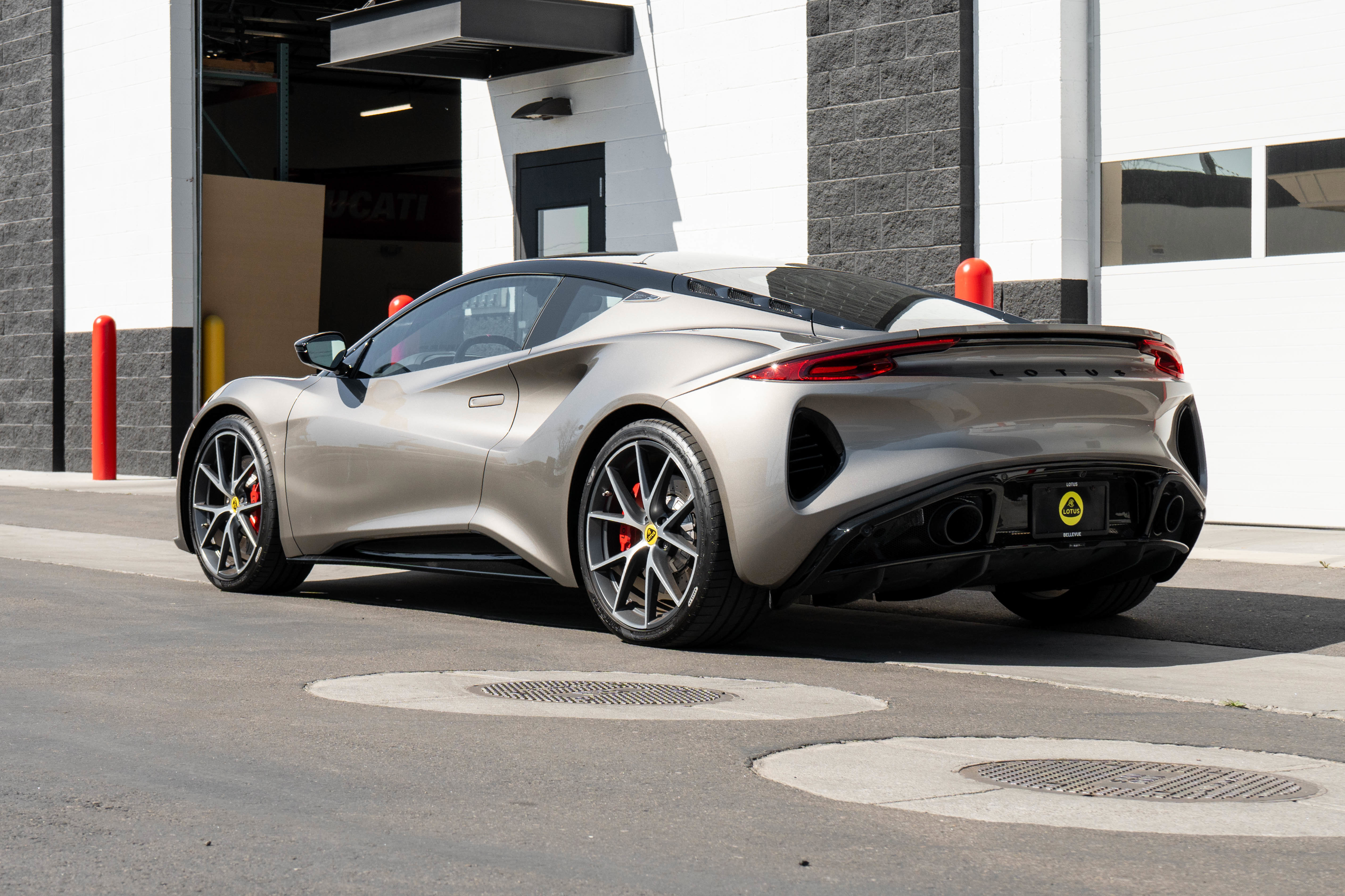 Used 2024 Lotus Emira First Edition image 37