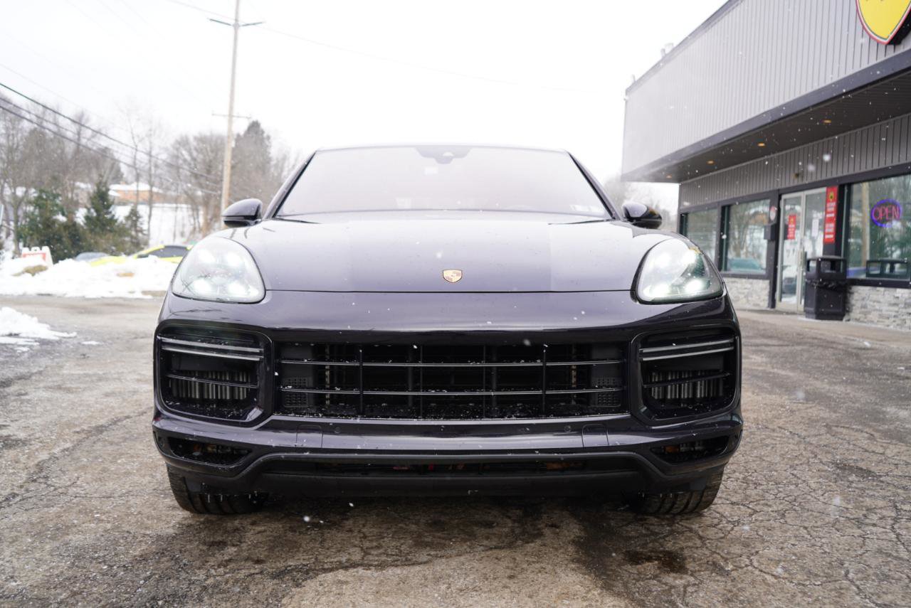 Used 2021 Porsche Cayenne Turbo image 15