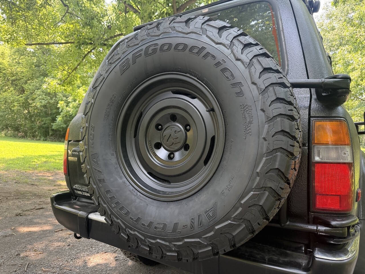 Used 1996 Toyota Land Cruiser AWD/4WD image 20
