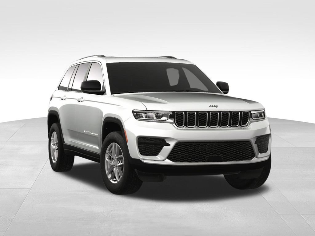 Certified 2025 Jeep Grand Cherokee Laredo X w/ Luxury Tech Group I AWD/4WD image 10