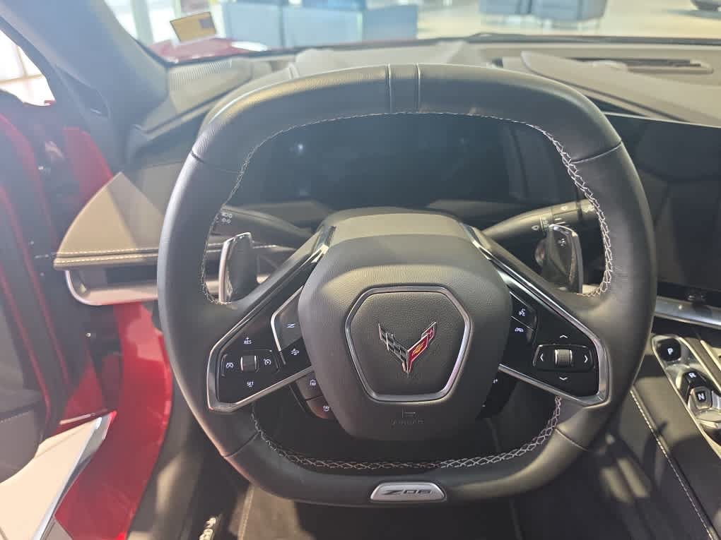 Used 2024 Chevrolet Corvette Z06 RWD image 25