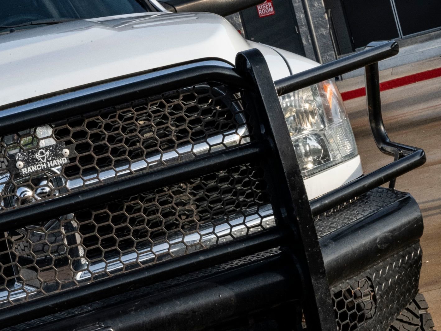 Used 2018 RAM 2500 SLT AWD/4WD image 21