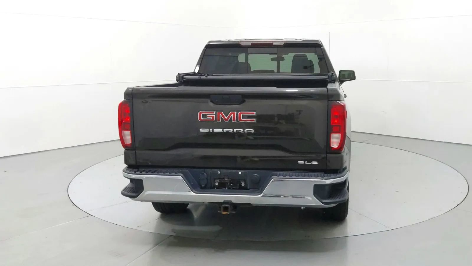 Used 2020 GMC Sierra 1500 SLE w/ SLE Convenience Package image 6