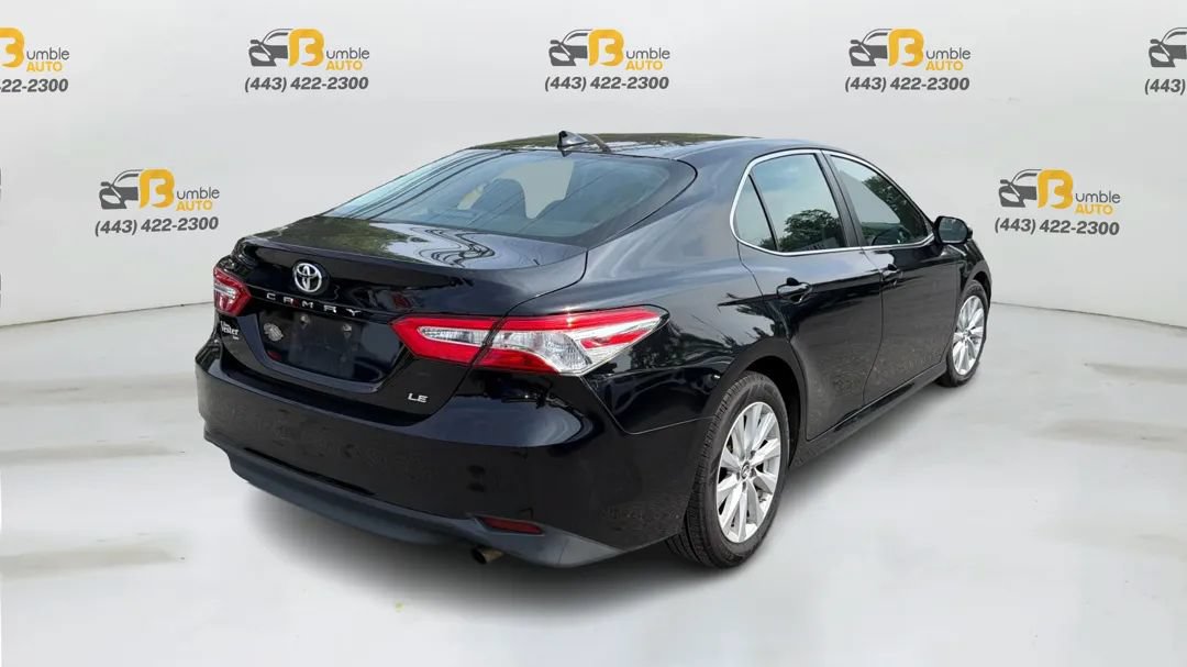Used 2019 Toyota Camry LE w/ Carpet Mat Package FWD image 5