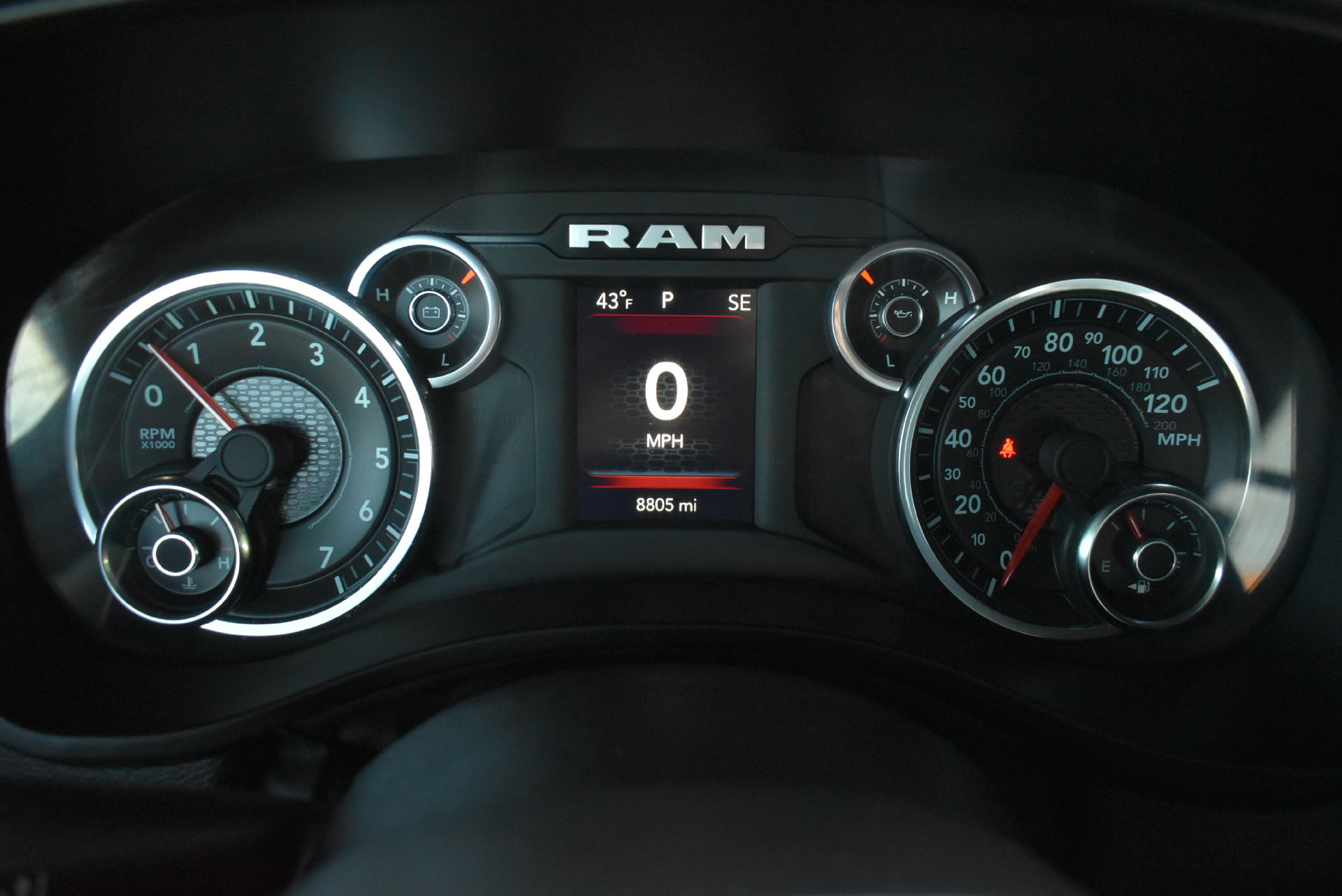 Used 2024 RAM 1500 Tradesman AWD/4WD image 30