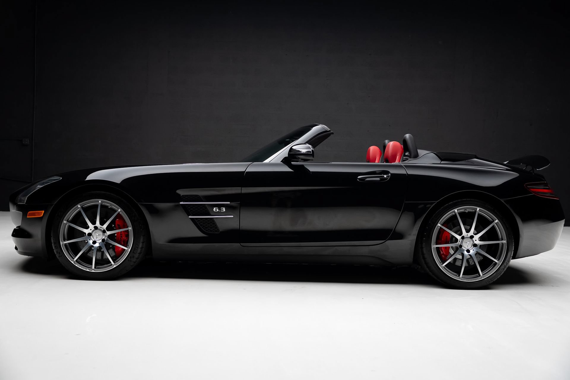 Used 2012 Mercedes-Benz SLS AMG Roadster image 20