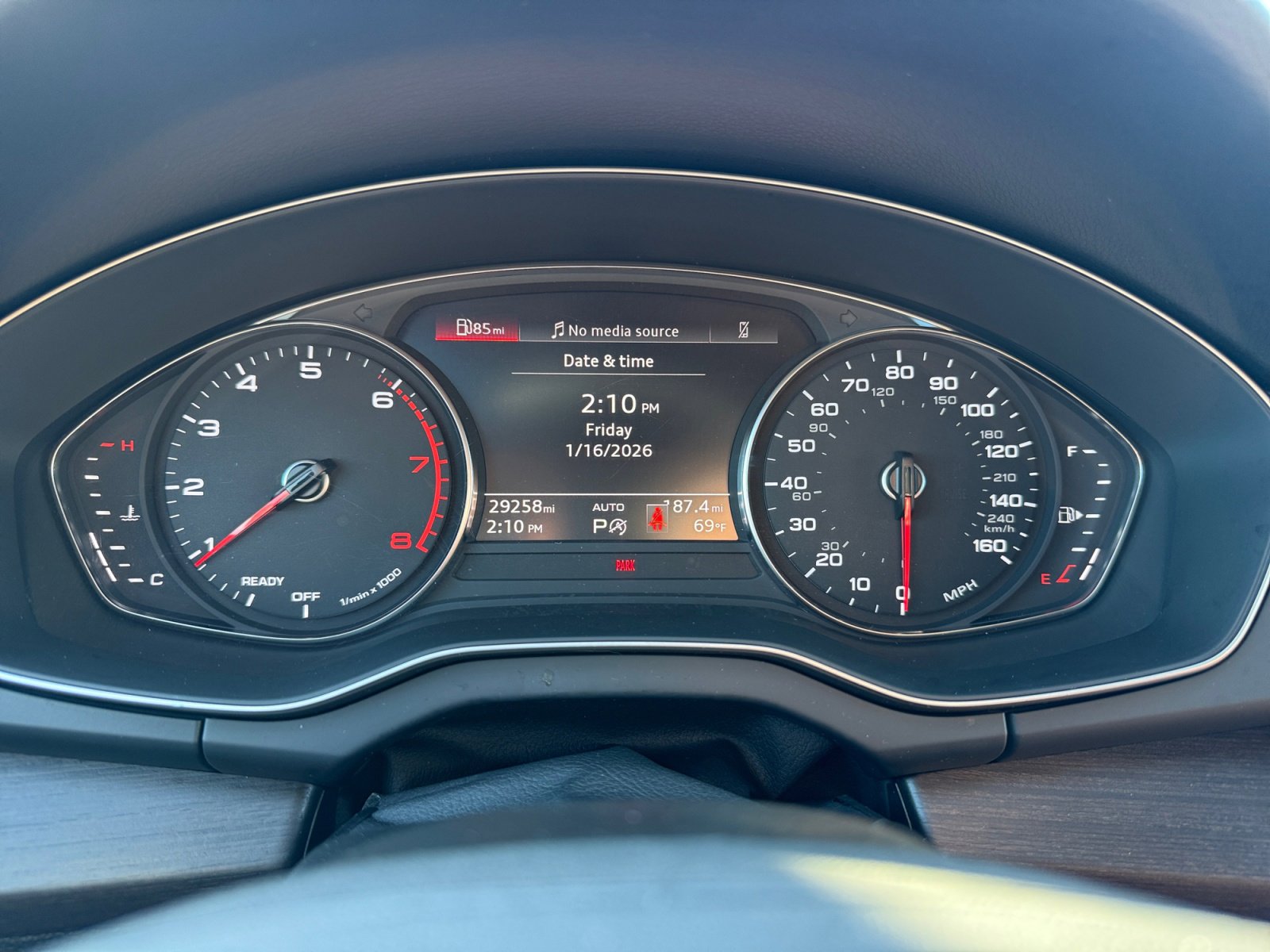 Used 2022 Audi Q5 2.0T Premium w/ Convenience Package image 11