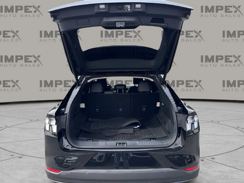 Used 2025 Ford Mustang Mach-E Premium RWD image 28
