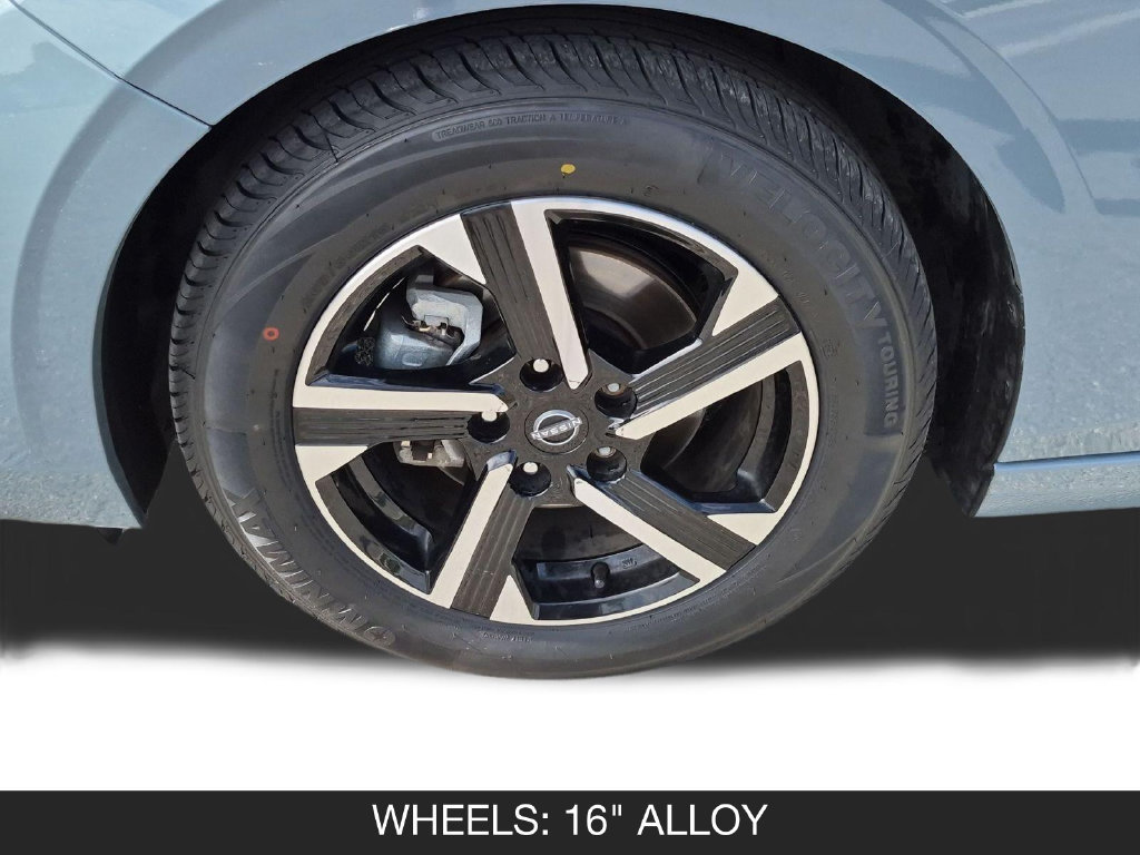 Used 2024 Nissan Sentra SV FWD image 11