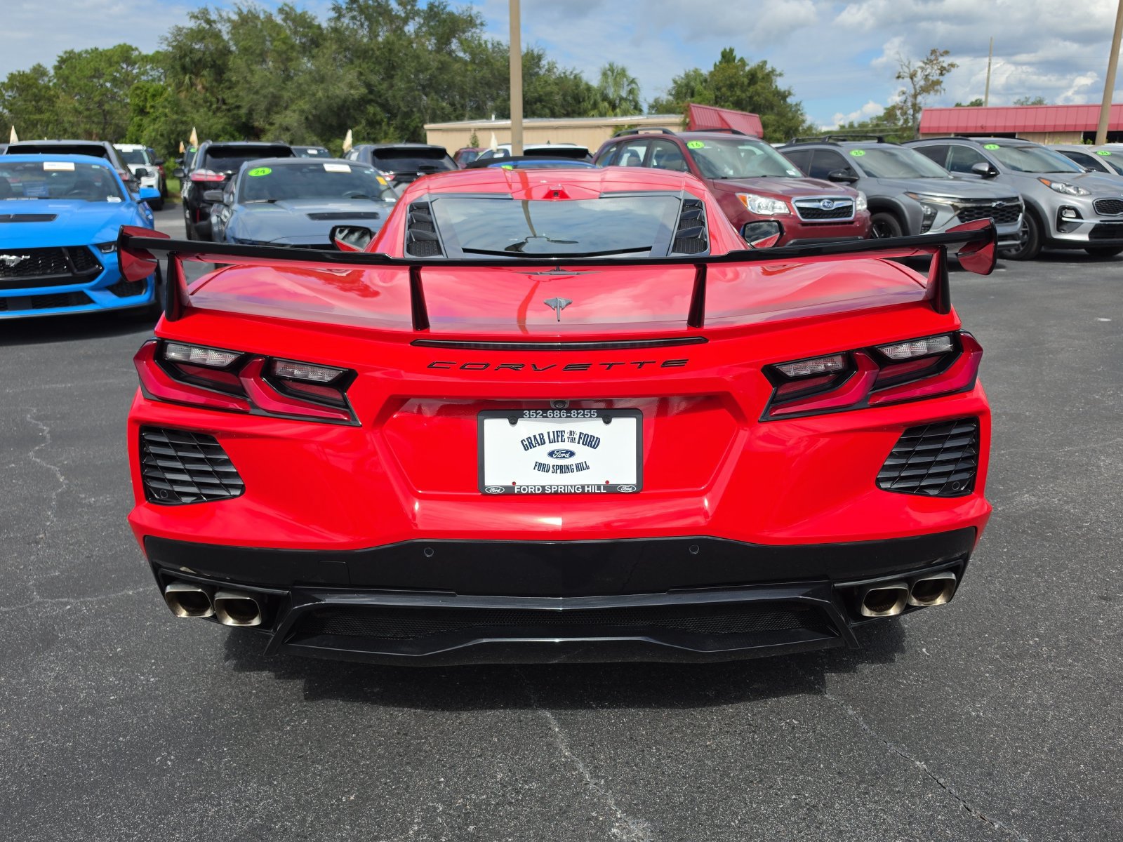 Used 2023 Chevrolet Corvette Stingray Preferred Cpe w/ Engine Appearance Package RWD image 6