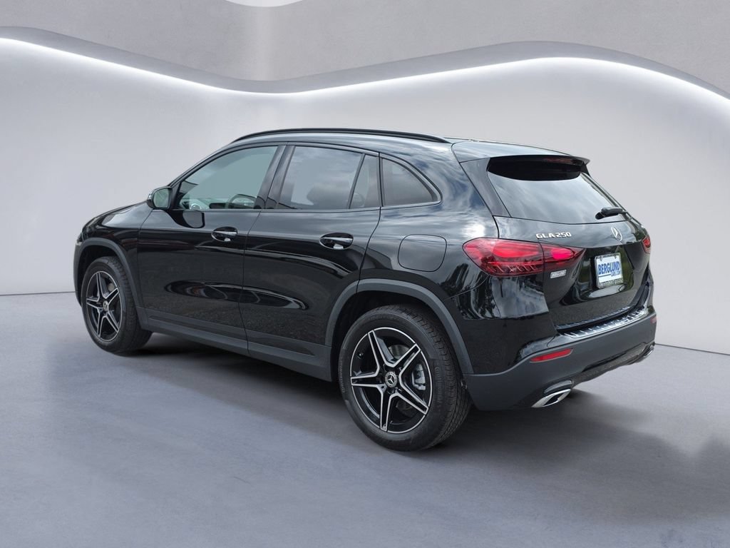 New 2026 Mercedes-Benz GLA 250 4MATIC image 5