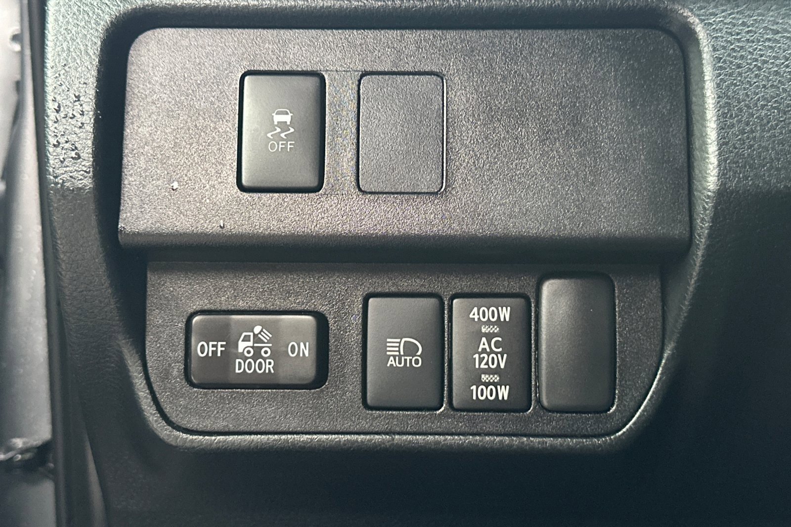 Used 2021 Toyota Tacoma TRD Sport w/ Technology Package image 34