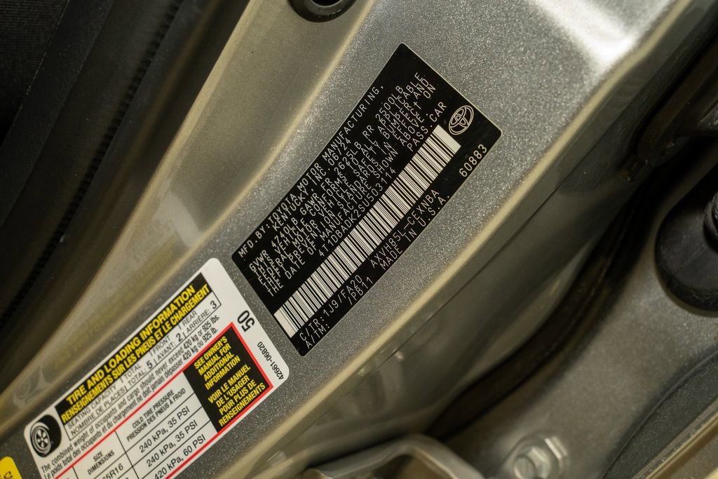 Used 2025 Toyota Camry LE w/ Convenience Package image 20