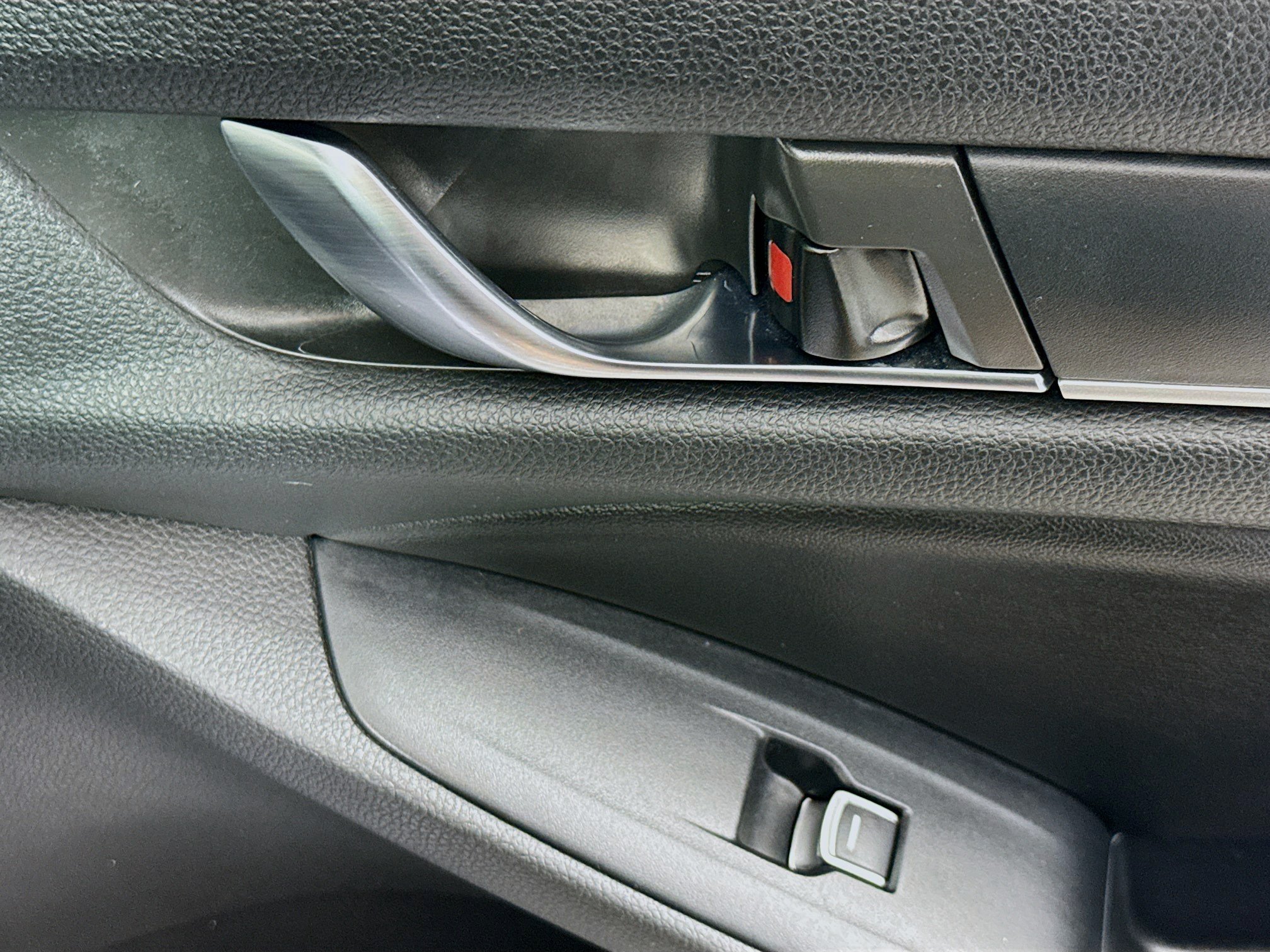 Used 2020 Honda Accord Sport image 29