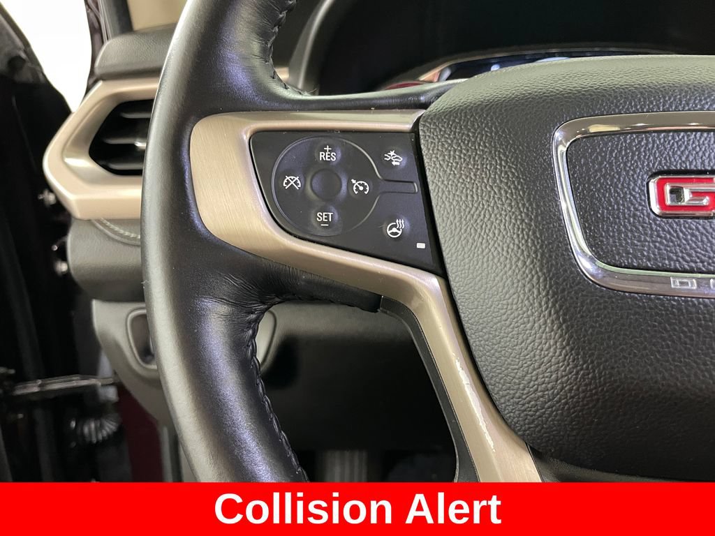 Used 2017 GMC Acadia Denali w/ Technology Package FWD image 31