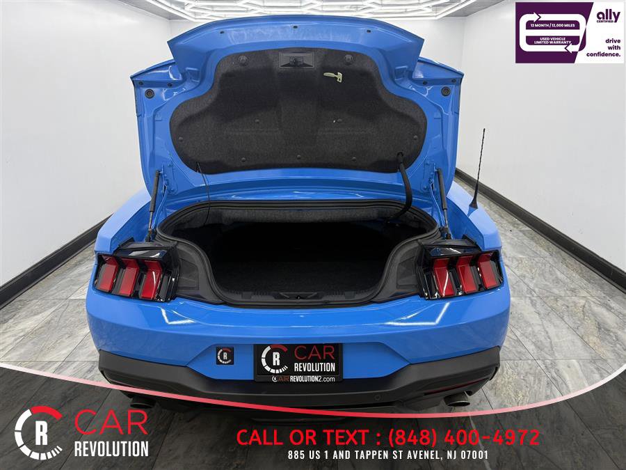 Used 2024 Ford Mustang Premium RWD image 6