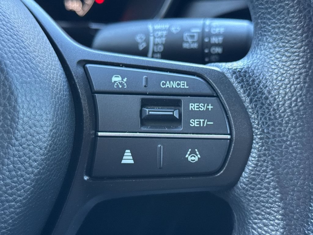 Used 2025 Honda CR-V LX image 30