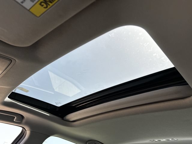 Used 2017 Acura TLX FWD image 27