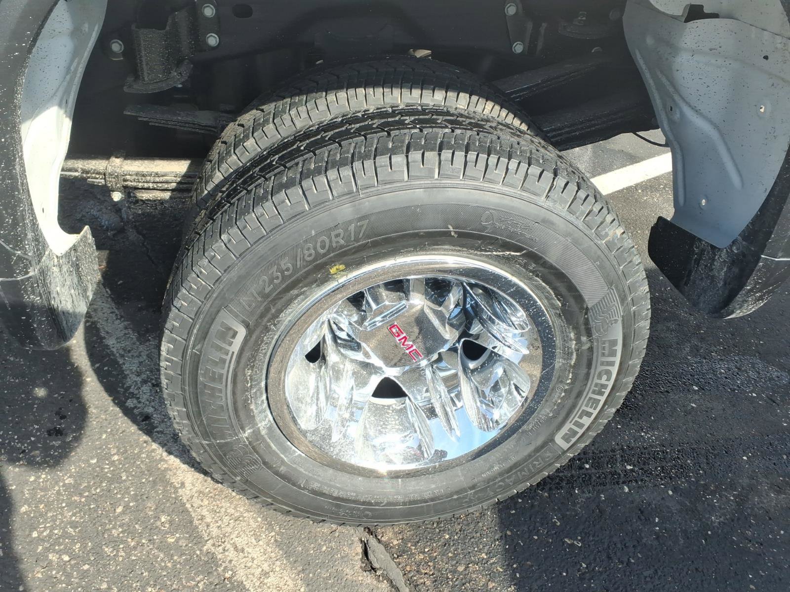 New 2026 GMC Sierra 3500 SLE w/ SLE Value Package image 12