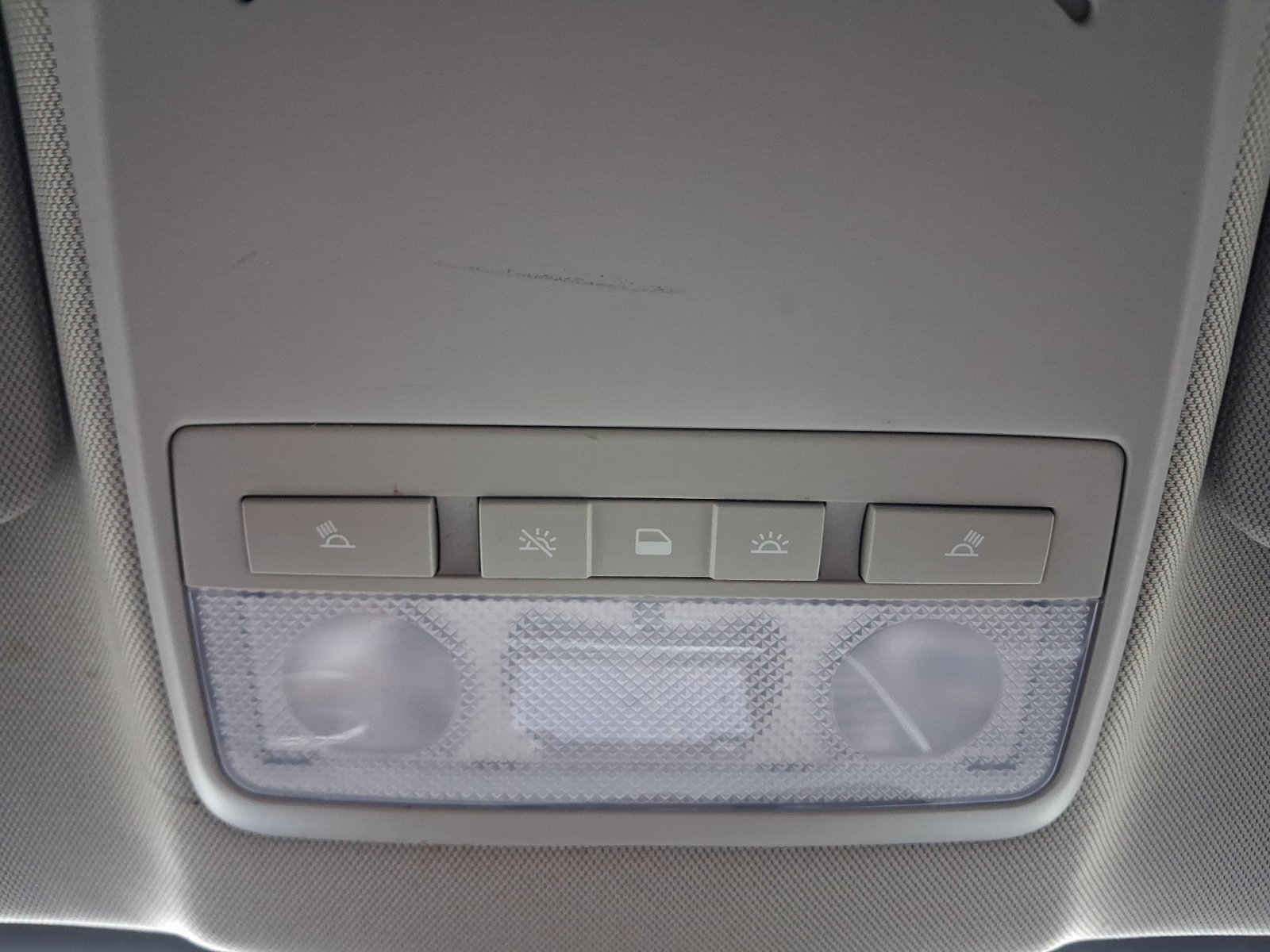 Used 2019 Buick Encore Sport Touring AWD/4WD image 20