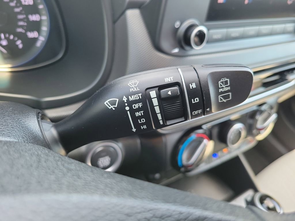 Used 2023 Hyundai Kona SEL FWD image 17