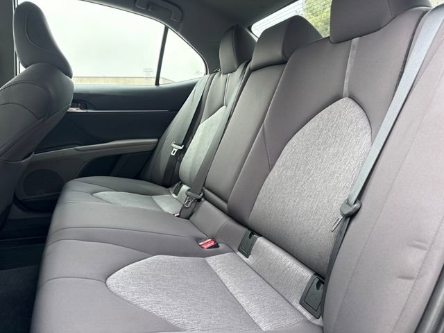 Used 2023 Toyota Camry LE image 23