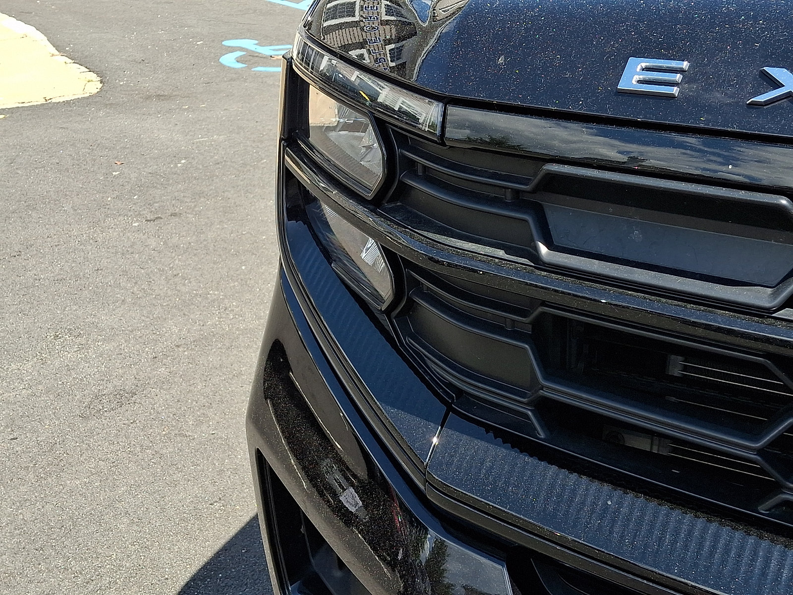 Certified 2025 Ford Expedition Active AWD/4WD image 10
