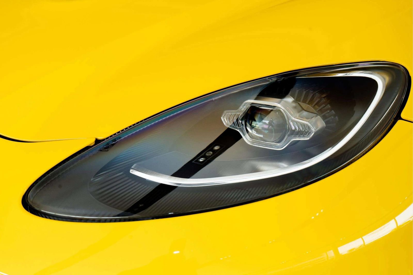 Used 2023 Aston Martin DBX 707 AWD/4WD image 53