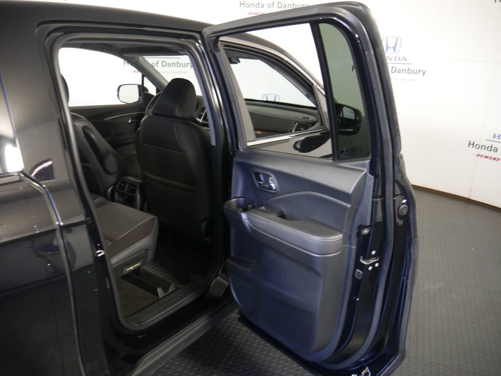 Used 2020 Honda Ridgeline RTL image 6