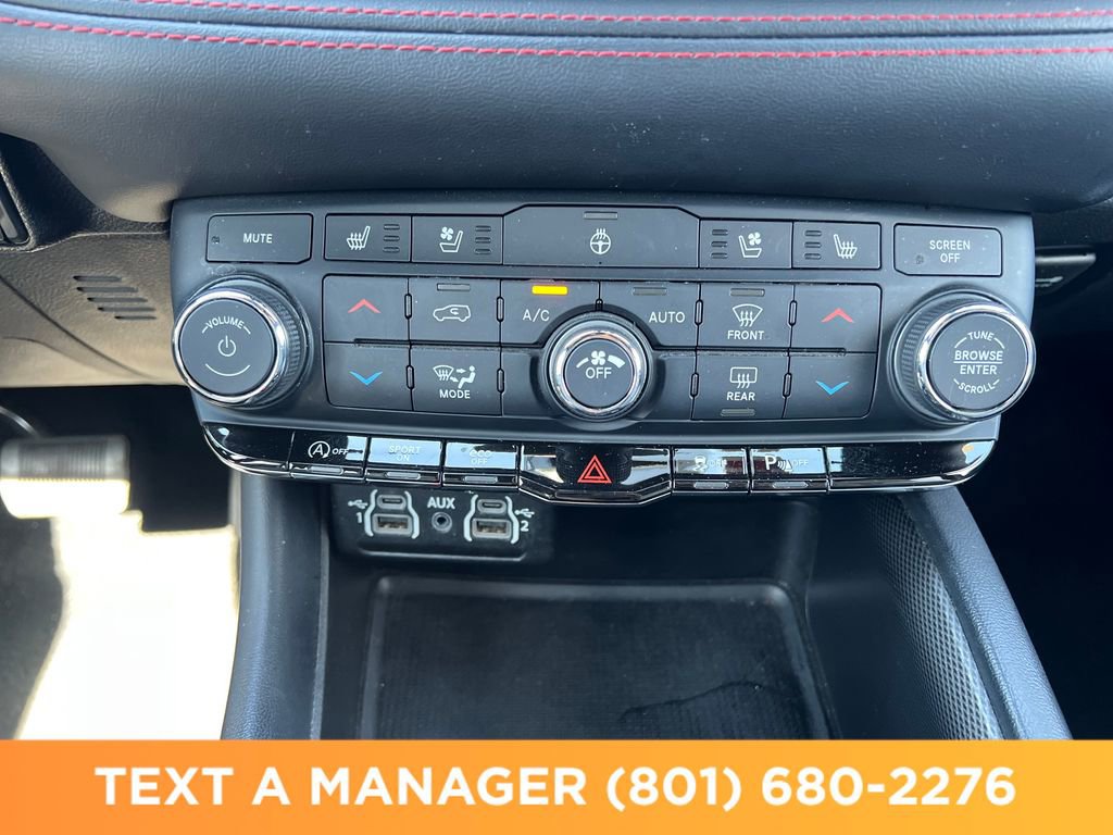 Used 2024 Dodge Durango GT AWD/4WD image 28