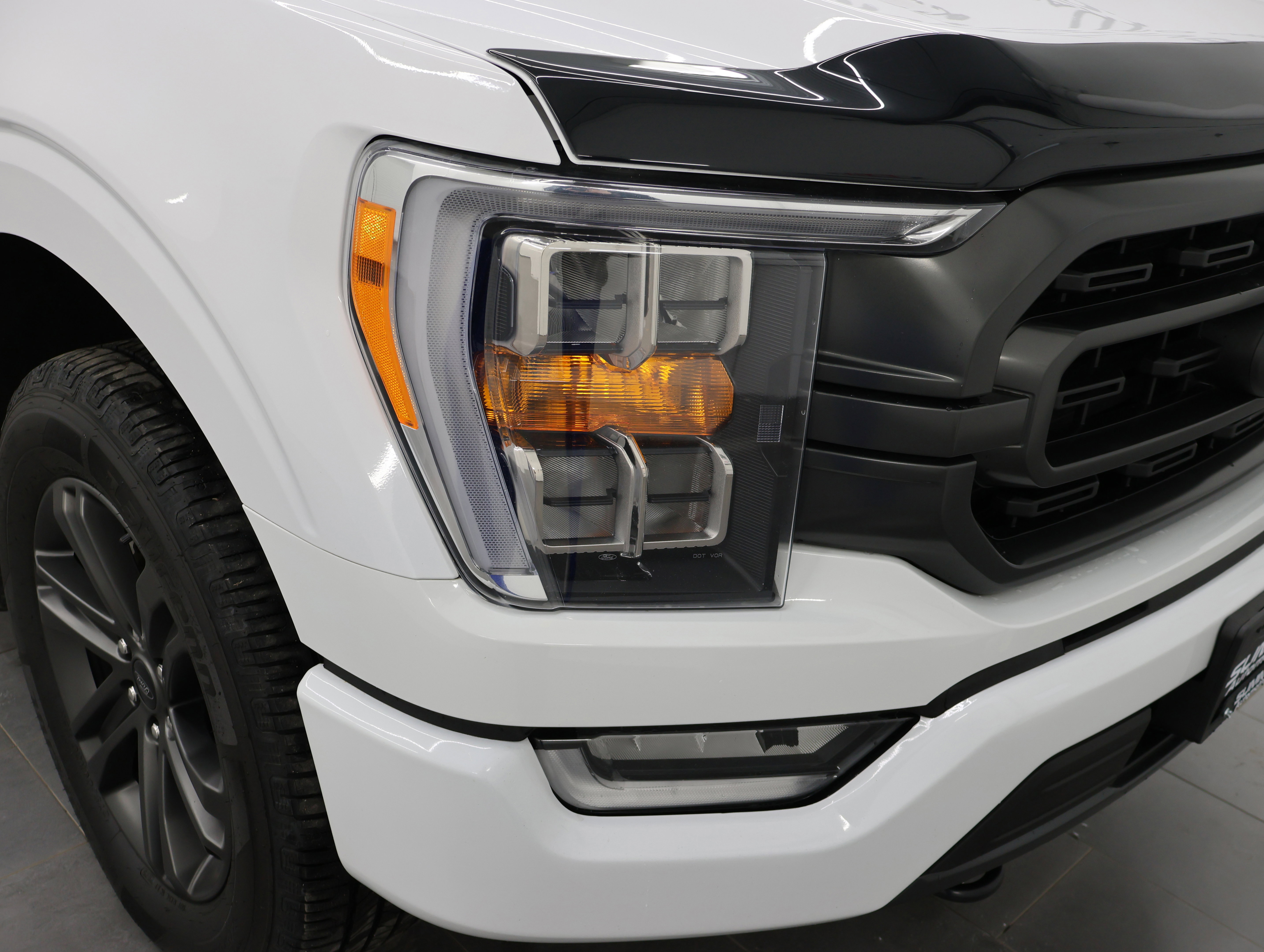 Used 2022 Ford F150 XLT w/ Equipment Group 302A High image 22