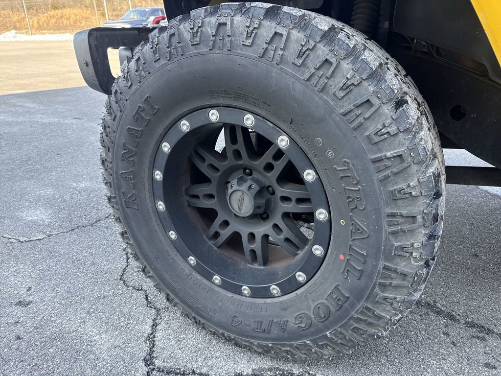 Used 2015 Jeep Wrangler Unlimited Sahara image 8