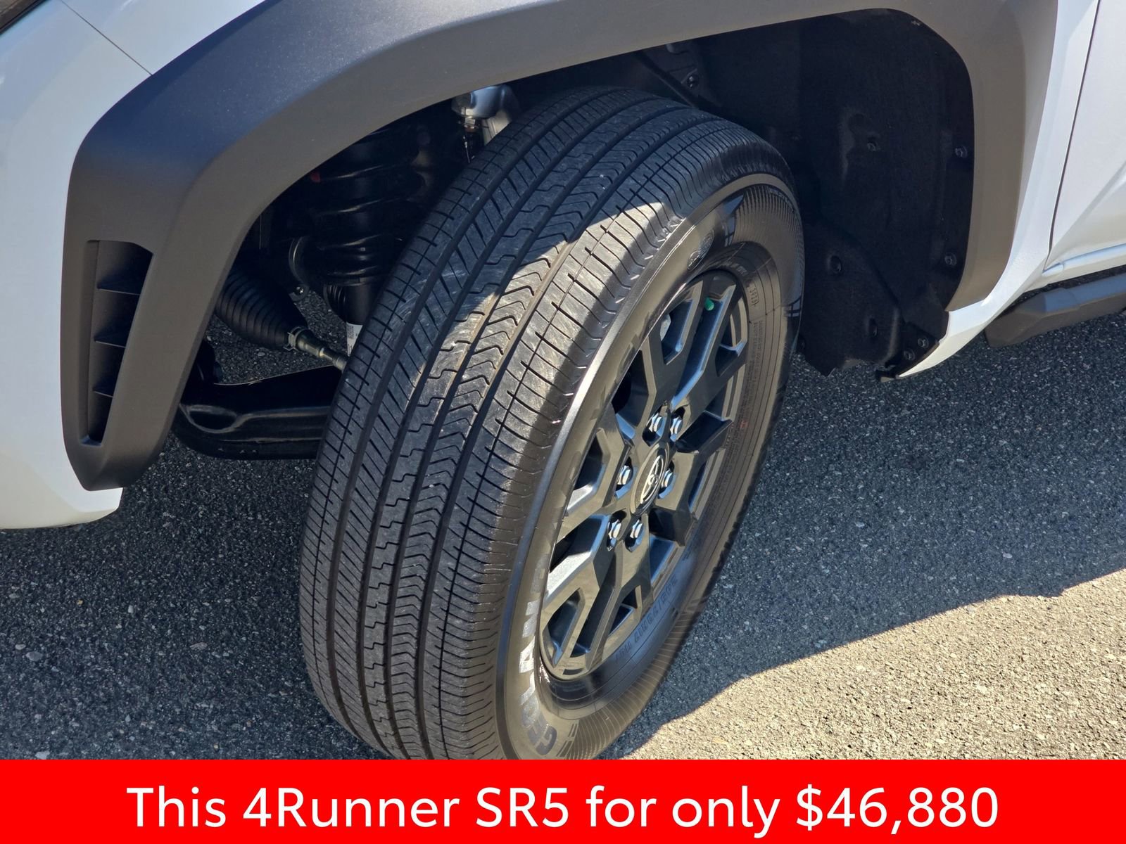 Used 2026 Toyota 4Runner SR5 image 38