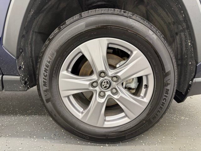 Certified 2025 Toyota RAV4 XLE AWD/4WD image 22