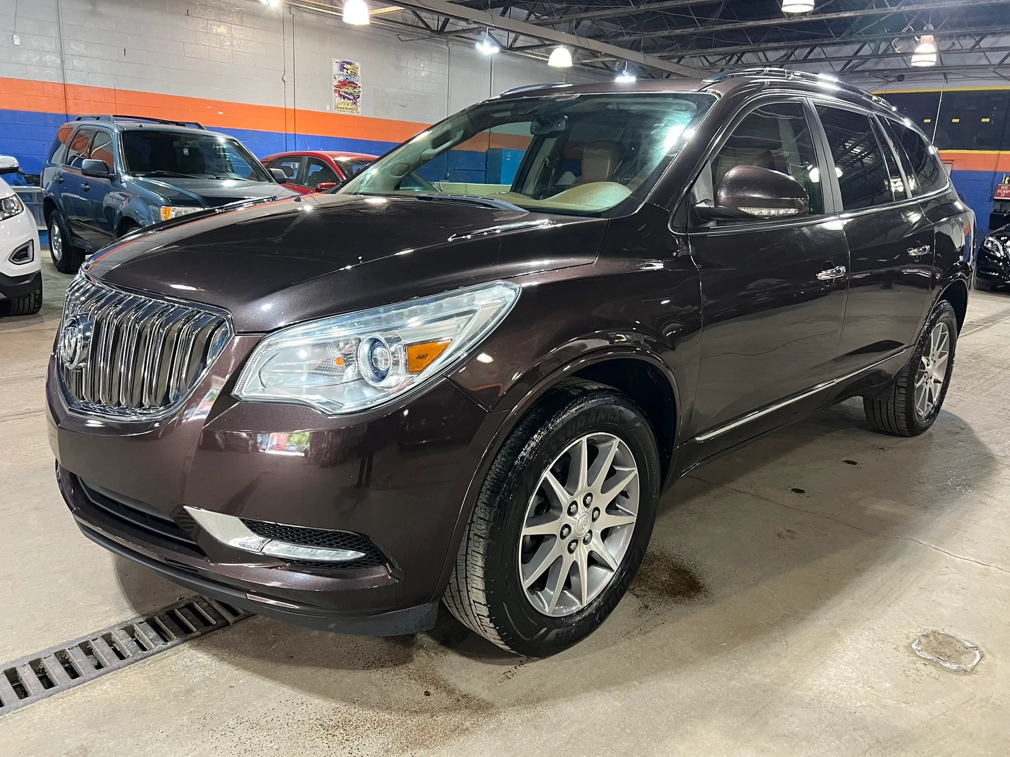 Used 2017 Buick Enclave Leather FWD image 7