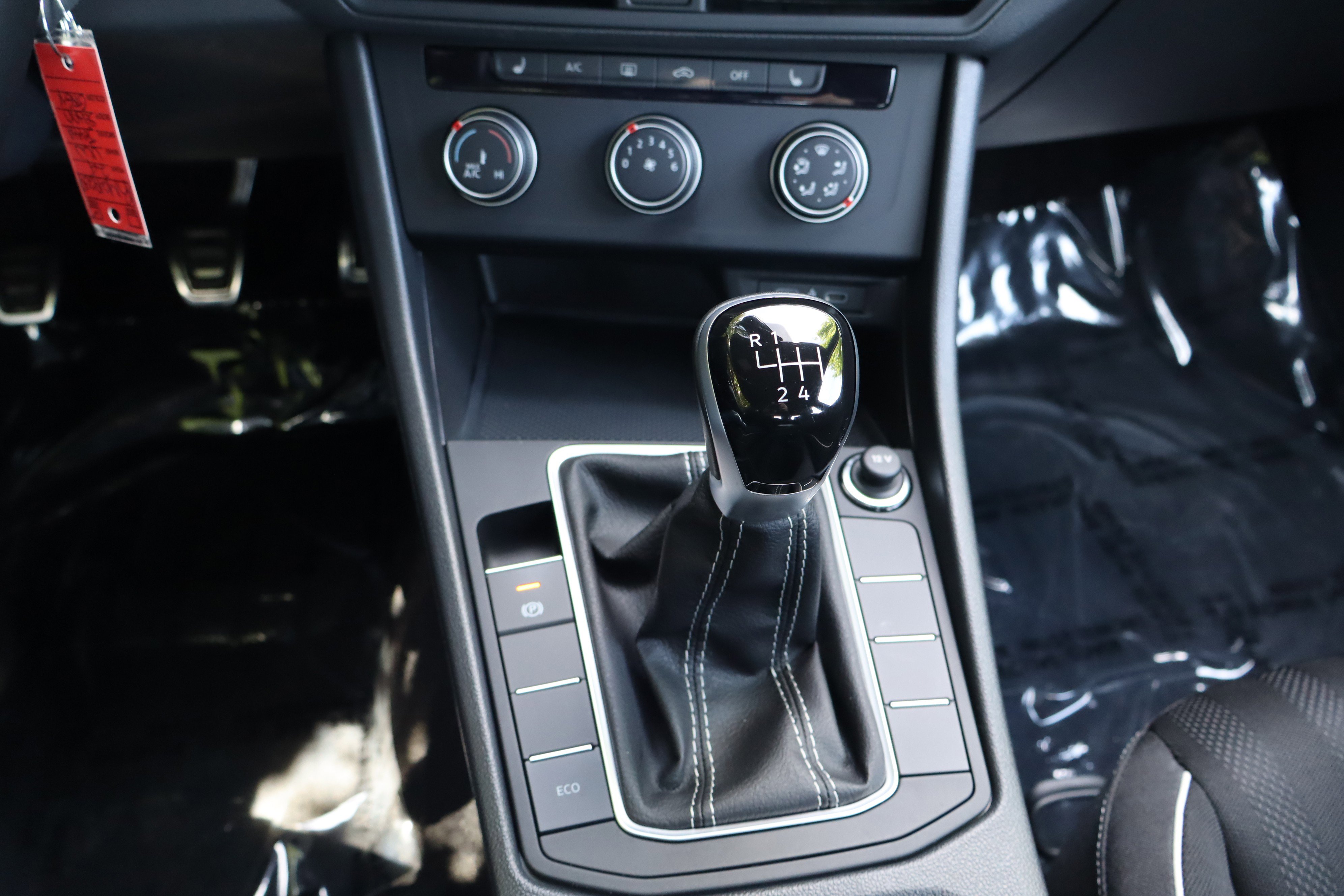 Used 2024 Volkswagen Jetta Sport FWD image 22