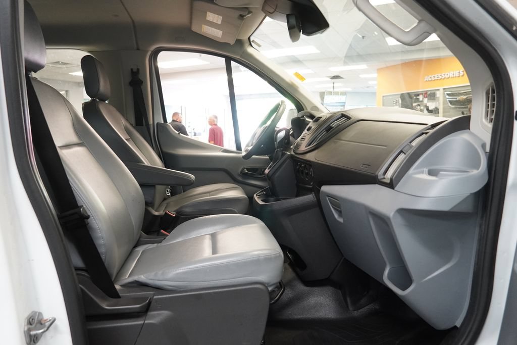 Used 2017 Ford Transit 350 XL RWD image 30