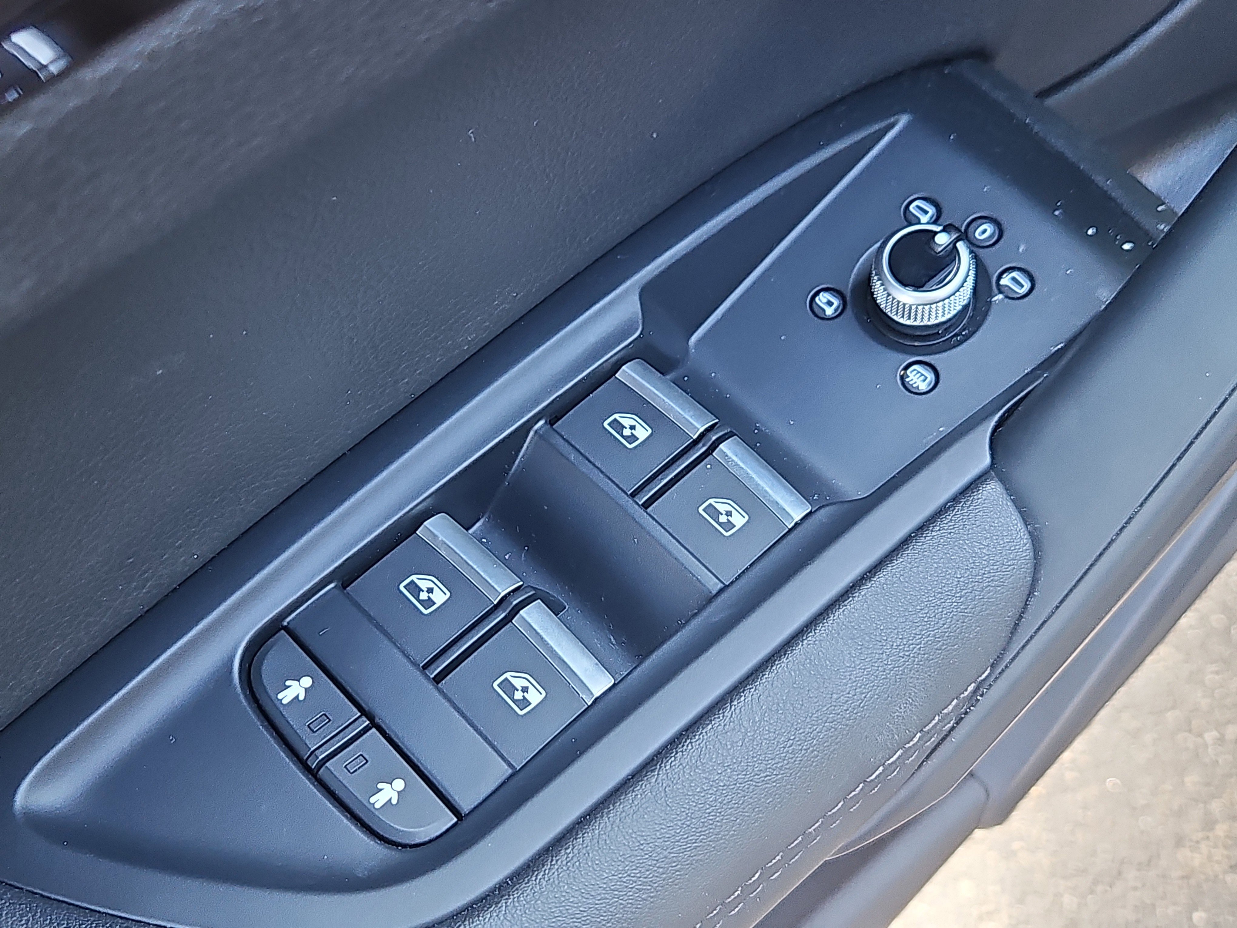 Used 2019 Audi Q5 2.0T Premium Plus w/ Premium Plus Package AWD/4WD image 20