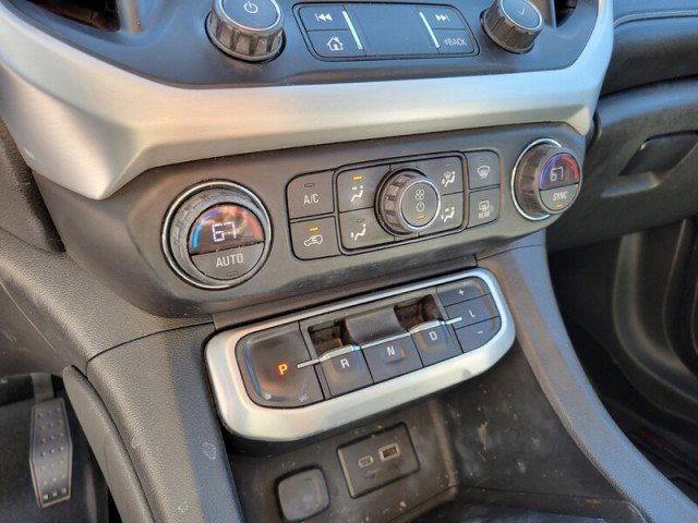 Used 2020 GMC Acadia SLE w/ Driver Convenience Package image 21