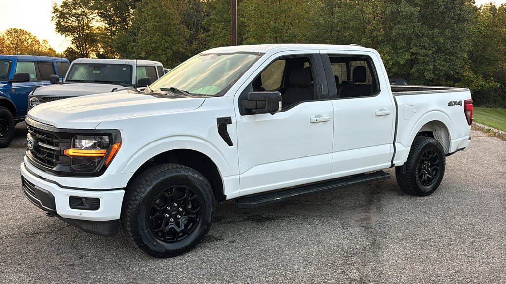 Used 2024 Ford F150 XLT AWD/4WD image 3
