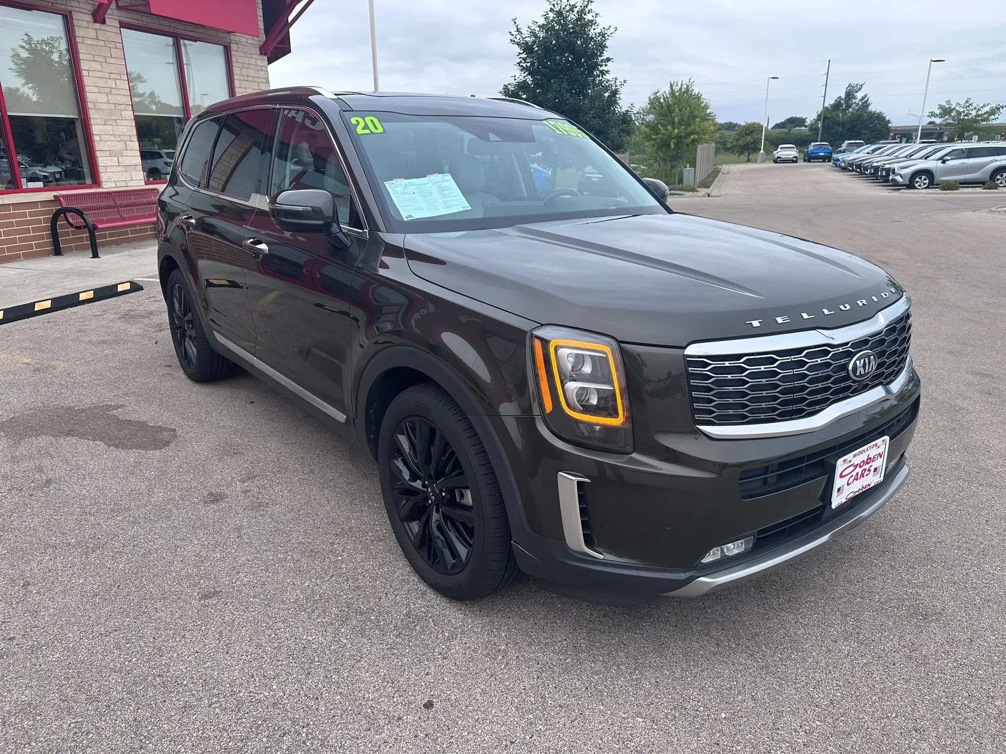 Used 2020 Kia Telluride SX w/ SX Prestige Package AWD/4WD image 3