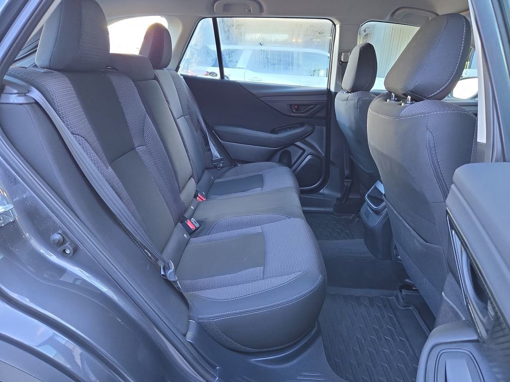 Used 2025 Subaru Outback image 16