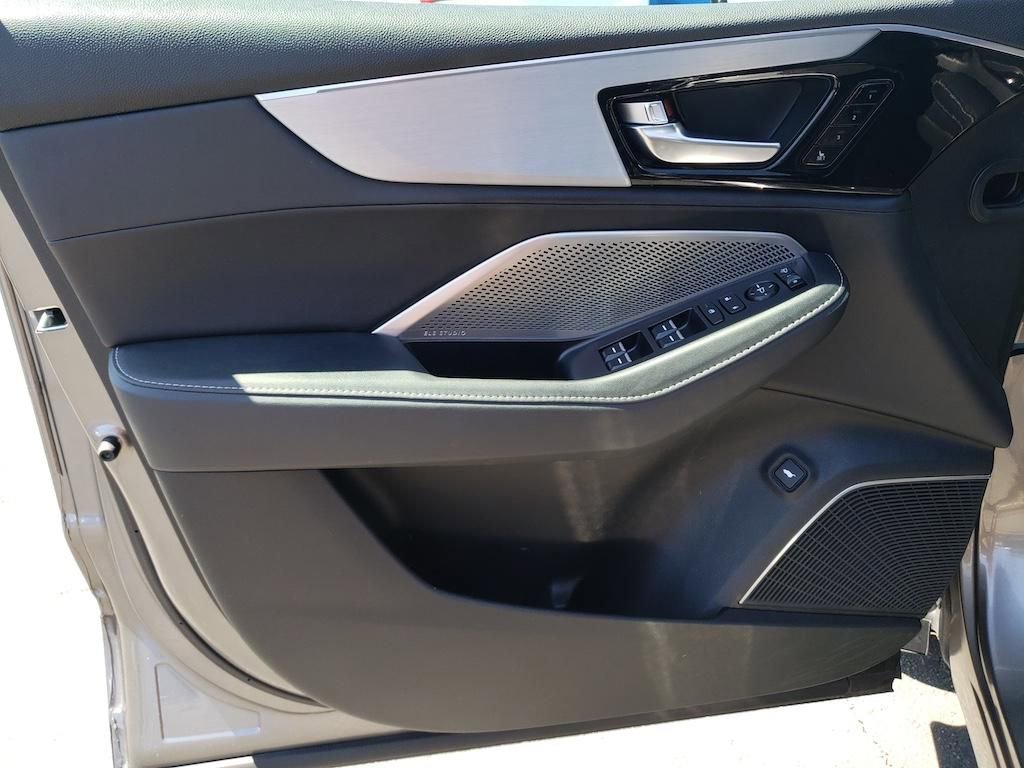 Certified 2023 Acura MDX SH-AWD w/ Technology Package image 19