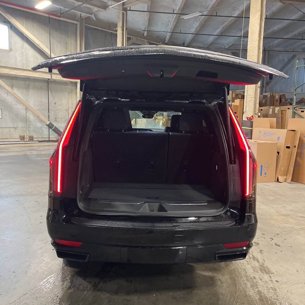 Used 2024 Cadillac Escalade Sport w/ Touring Package AWD/4WD image 9