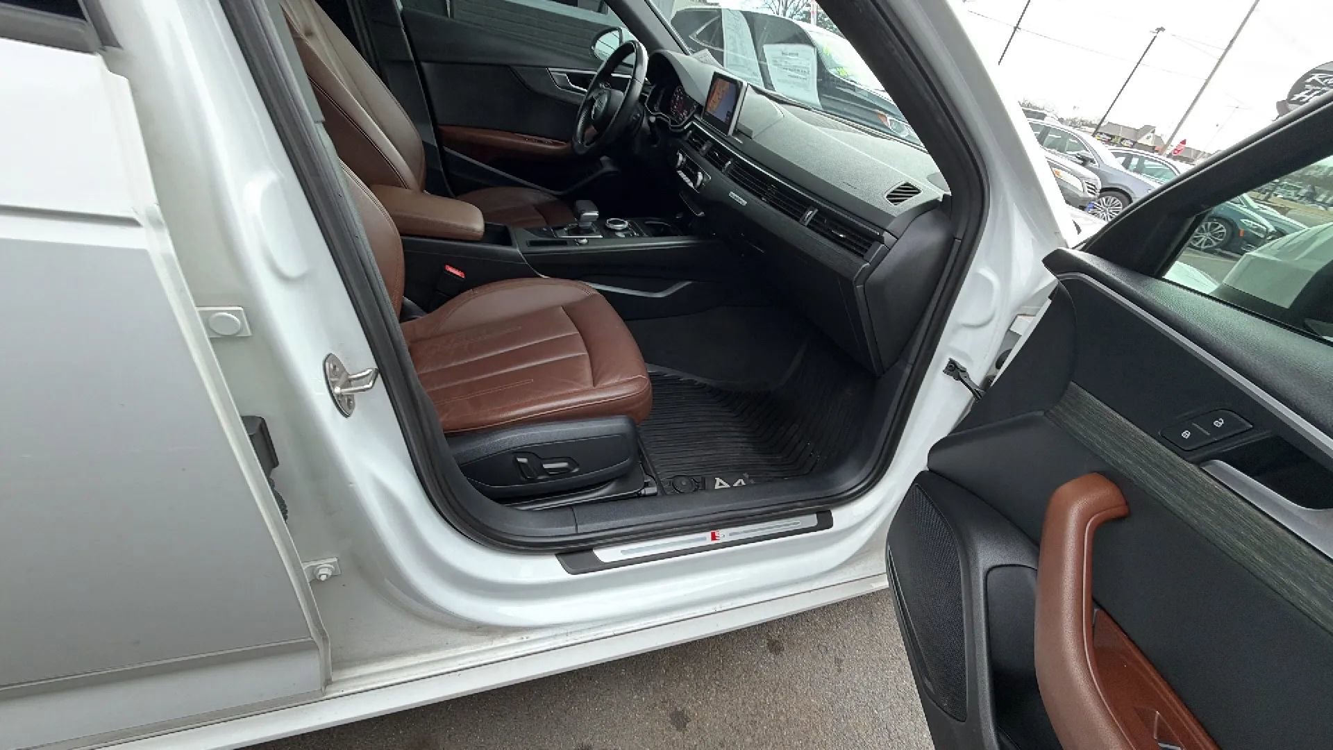 Used 2017 Audi A4 2.0T Premium w/ Convenience Package AWD/4WD image 28