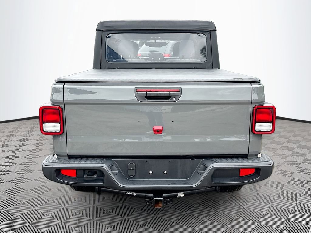 Used 2022 Jeep Gladiator Sport image 7