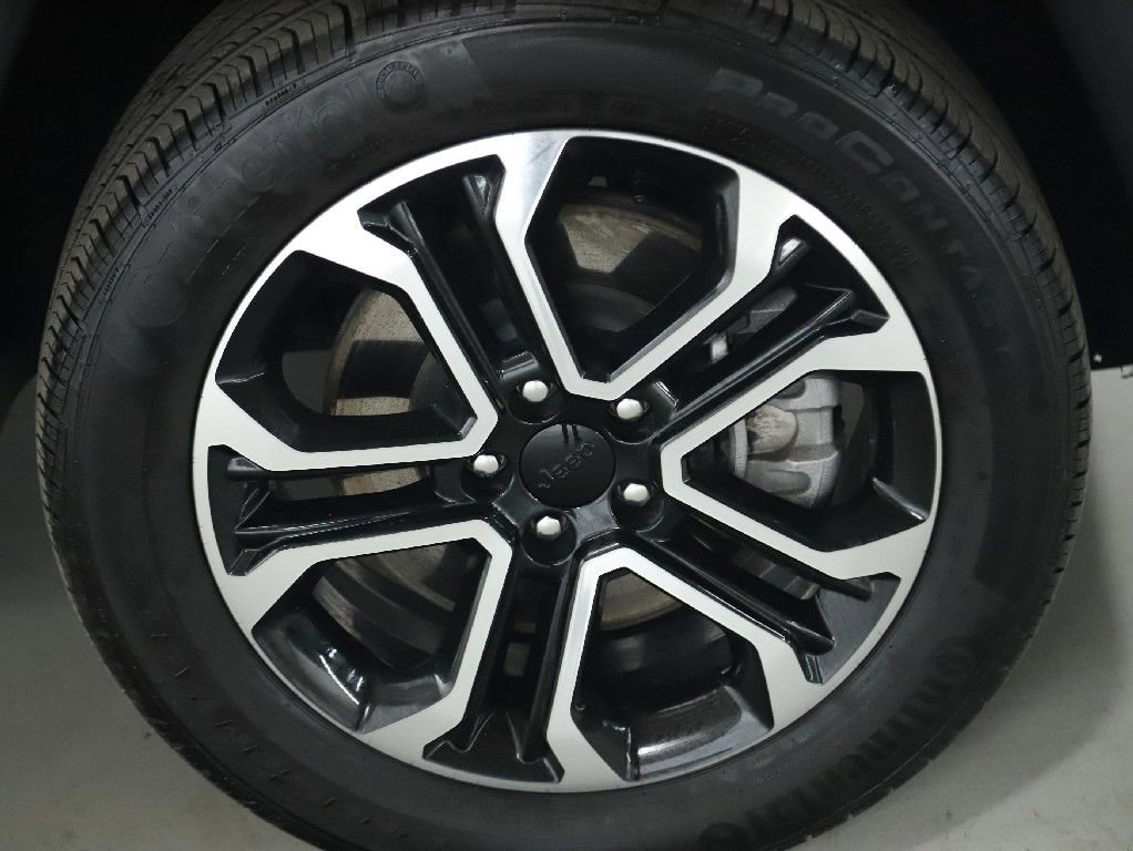 Used 2024 Jeep Compass Limited image 10